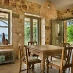 فيلة Unique Kefalonia Kalou